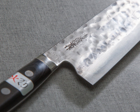 Teruyasu Fujiwara "Maboroshi no Meito" Shirogami #1 Tsuchime Nashiji Santoku