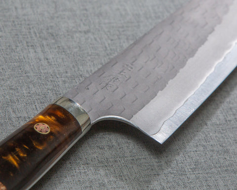 Nigara R2/SG2 Matt Migaki Tsuchime 165mm Santoku with Stabilized Wood / Polished Maroon Amber Acrylic Handle