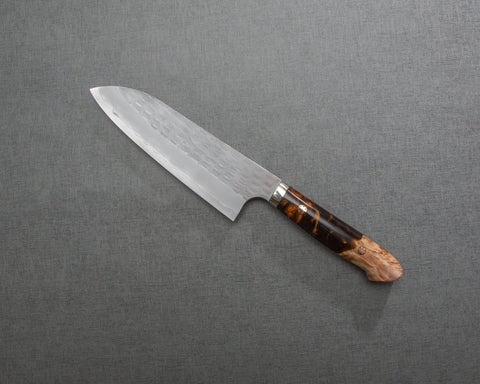 Nigara R2/SG2 Matt Migaki Tsuchime 165mm Santoku with Stabilized Wood / Polished Maroon Amber Acrylic Handle