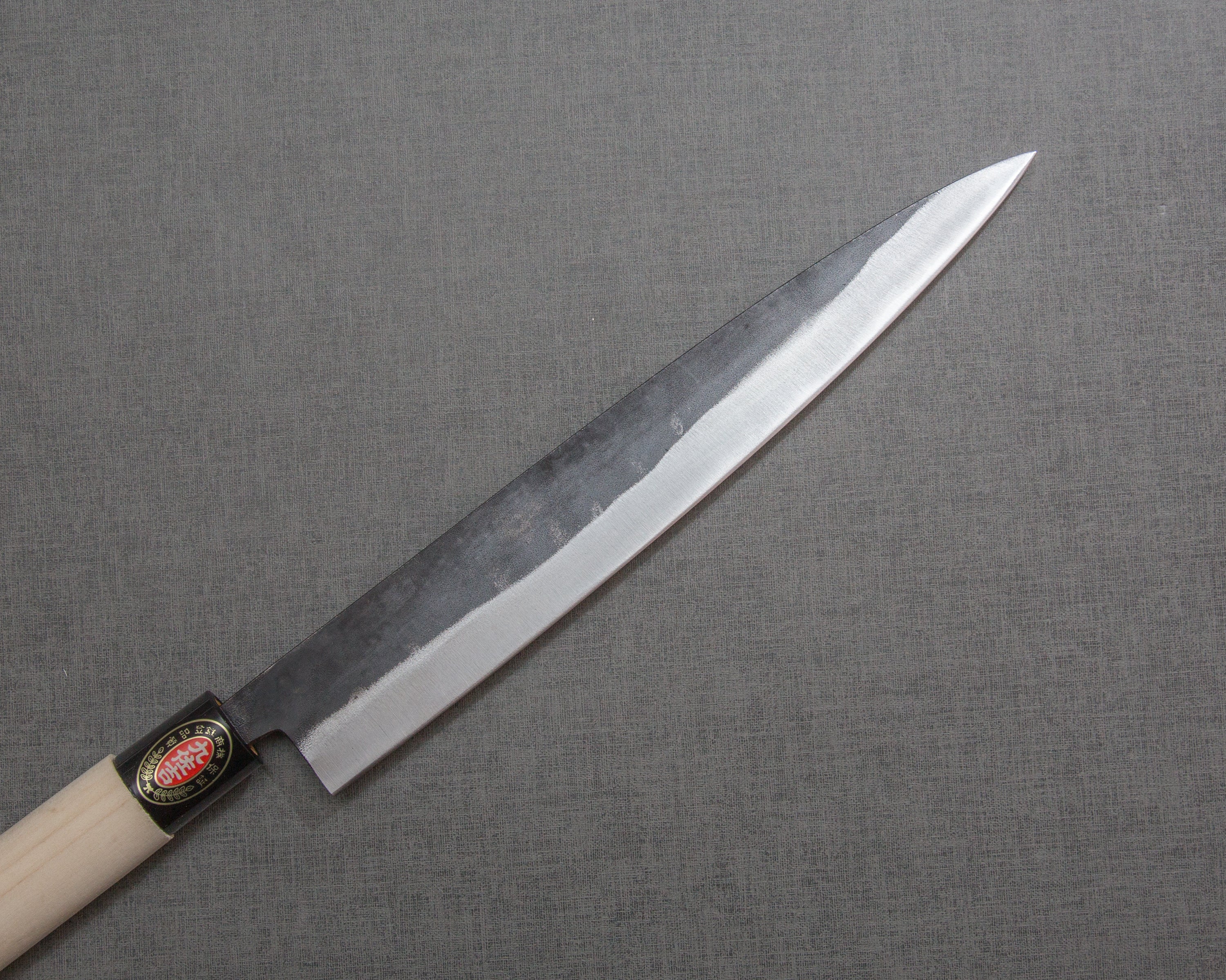 Kyusakichi / Yoshida Hamono Aogami #2 Kurouchi 240mm Sujihiki