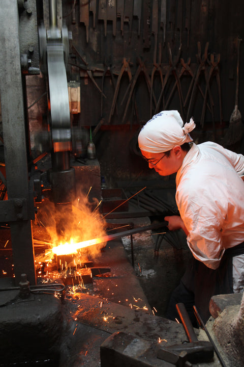 Mizuno Tanrenjo – the prestigious blacksmith workshop that put scent and soul into steel