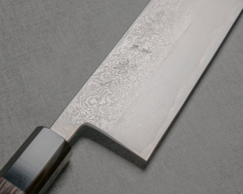 Hatsukokoro / Miyazaki Kajiya Ginsan（銀色 #3）大馬士革 220 毫米牛刀，帶雞翅木水牛角手柄